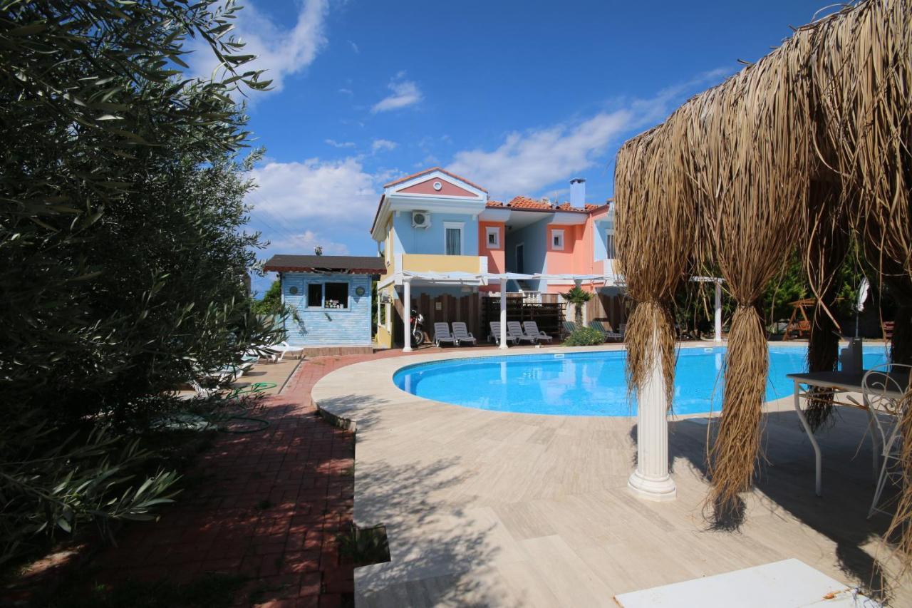Cunda Leo Boutique Hotel & Pool Аявали Екстериор снимка