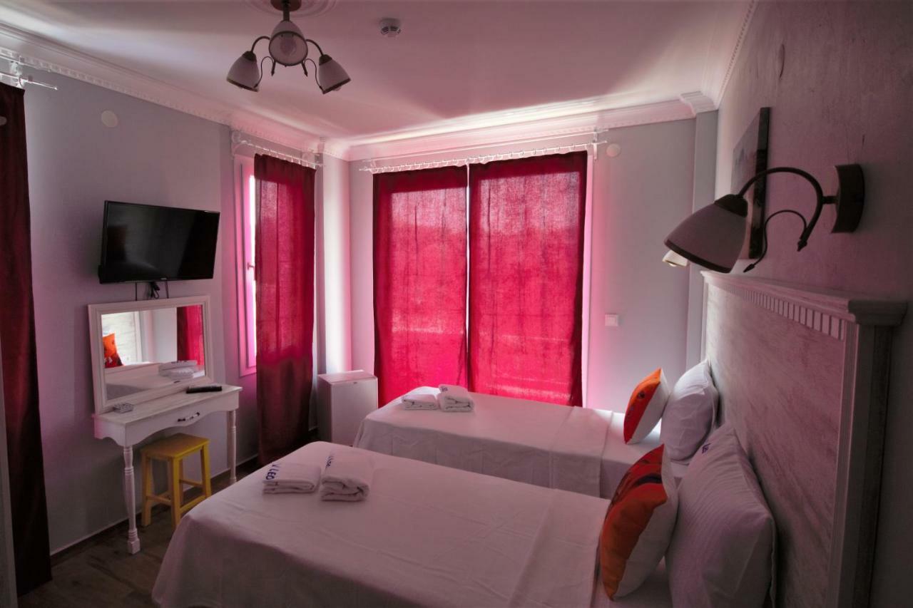 Cunda Leo Boutique Hotel & Pool Аявали Екстериор снимка